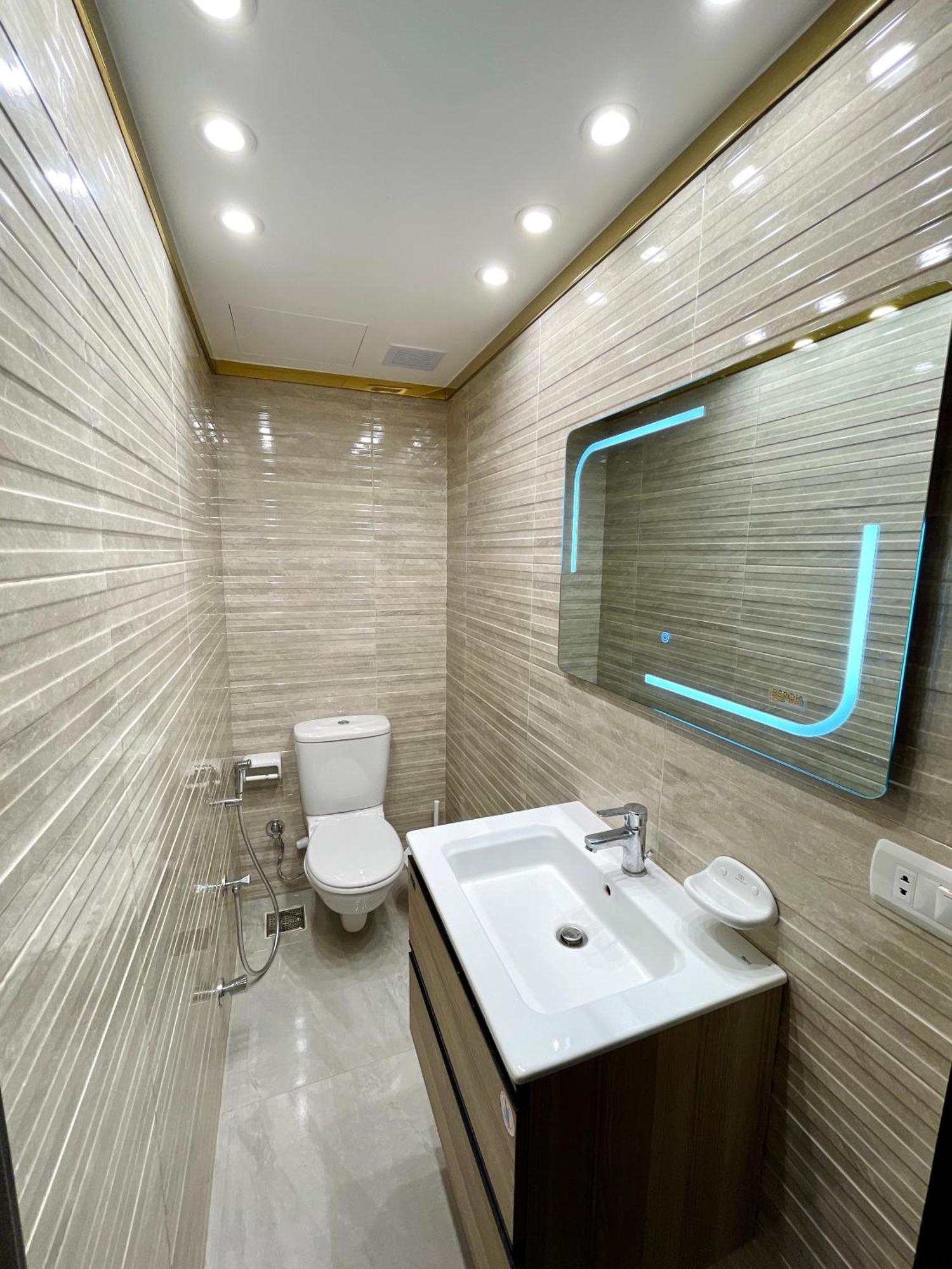 Apartment Direct On The Pool 3br Luxury Cairo